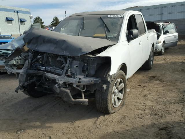 1N6BA07A05N541240 - 2005 NISSAN TITAN XE WHITE photo 2