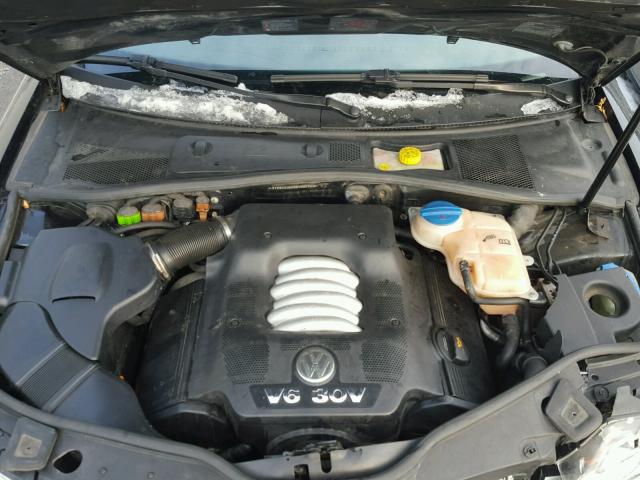 WVWWU63BX5E128769 - 2005 VOLKSWAGEN PASSAT GLX 黑色 照片 7