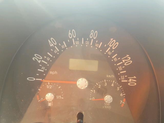 3VWCB21C12M439619 - 2002 VOLKSWAGEN NEW BEETLE 灰色 照片 8