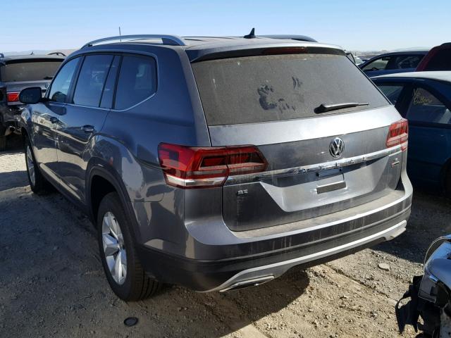 1V2KR2CA6JC568007 - 2018 VOLKSWAGEN ATLAS SE GRAY photo 3