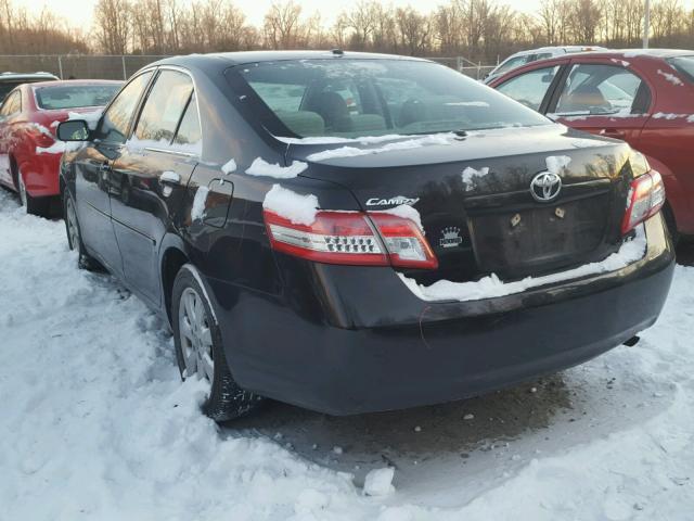 4T1BF3EK4BU189553 - 2011 TOYOTA CAMRY BASE BLACK photo 3