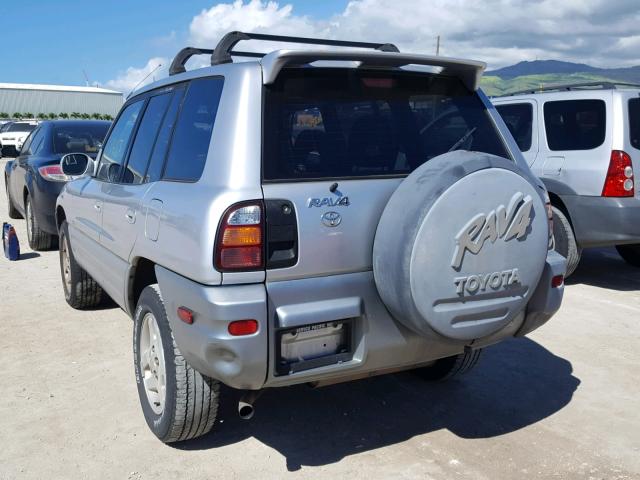 JT3GP10VXW7031692 - 1998 TOYOTA RAV 4 SILVER photo 3