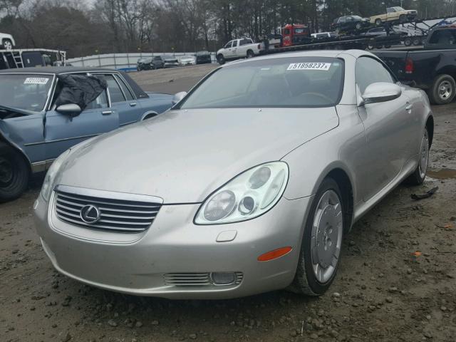 JTHFN48Y220019437 - 2002 LEXUS SC 430 SILVER photo 2