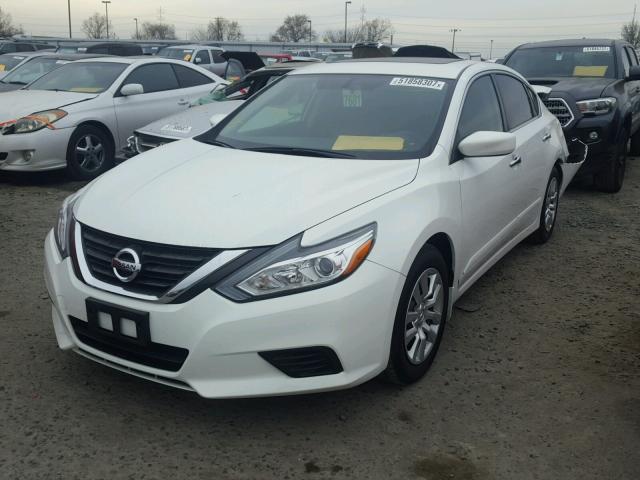 1N4AL3AP8GN381429 - 2016 NISSAN ALTIMA 2.5 WHITE photo 2