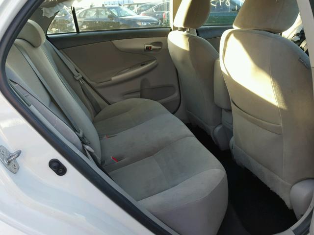 5YFBU4EE5DP144194 - 2013 TOYOTA COROLLA BA WHITE photo 6
