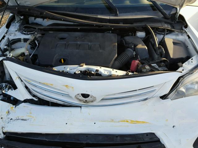 5YFBU4EE5DP144194 - 2013 TOYOTA COROLLA BA WHITE photo 7
