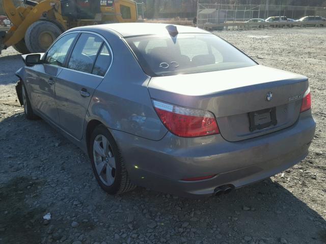 WBANV13578C150425 - 2008 BMW 528 XI GRAY photo 3