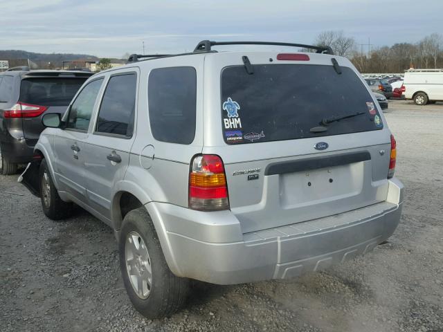 1FMYU03147KB37996 - 2007 FORD ESCAPE XLT SILVER photo 3