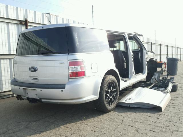 2FMGK5CC5BBD28197 - 2011 FORD FLEX SEL SILVER photo 4