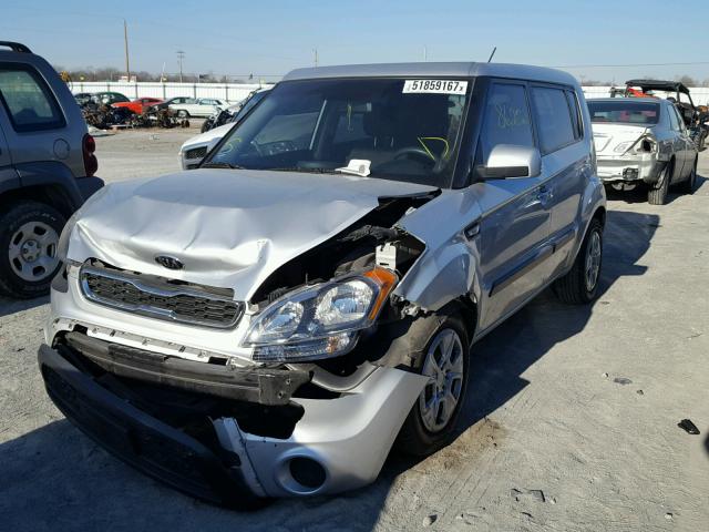 KNDJT2A59C7473487 - 2012 KIA SOUL SILVER photo 2