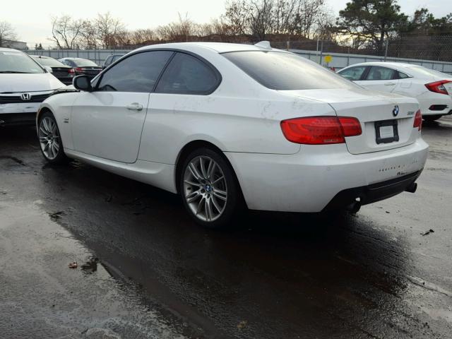 WBAKF9C57CE620822 - 2012 BMW 335 XI WHITE photo 3