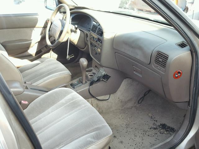 JT2BG12K4T0373841 - 1996 TOYOTA CAMRY DX TAN photo 5