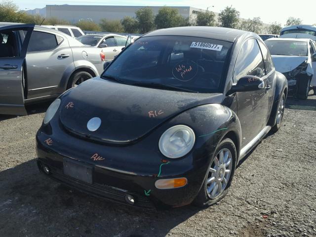 3VWCK31C24M415743 - 2004 VOLKSWAGEN NEW BEETLE 黑色 照片 2