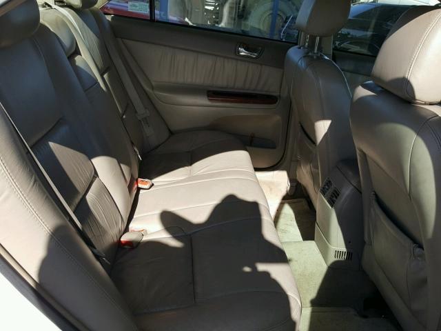 4T1BE32K24U351318 - 2004 TOYOTA CAMRY LE თეთრი ფოტო 6