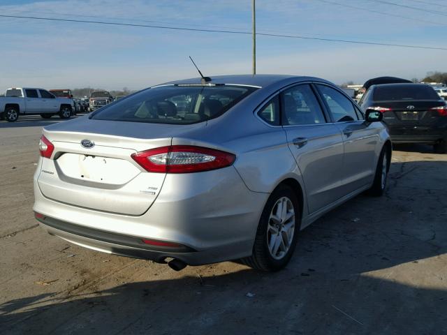 1FA6P0HD6G5115718 - 2016 FORD FUSION SE SILVER photo 4