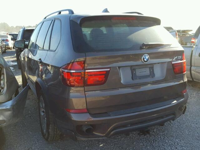 5UXZV4C58BL404347 - 2011 BMW X5 XDRIVE3 BROWN photo 3