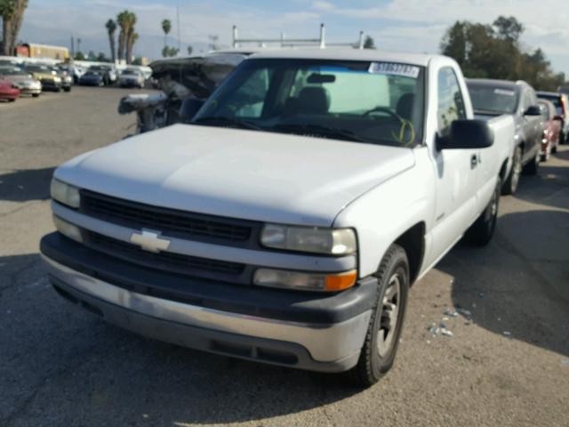 1GCEC14V62E142545 - 2002 CHEVROLET SILVERADO SILVER photo 2