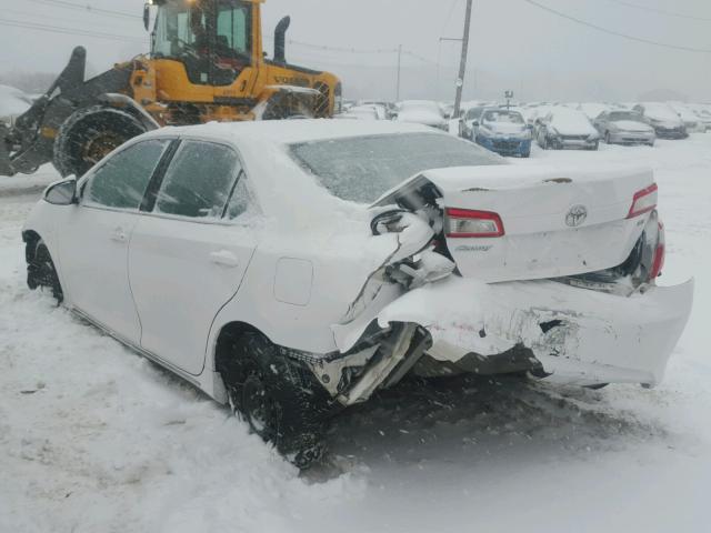 4T4BF1FK5ER348805 - 2014 TOYOTA CAMRY L WHITE photo 3