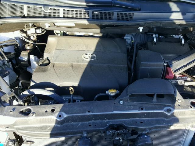 5TDYK3DC9FS666850 - 2015 TOYOTA SIENNA XLE GRAY photo 7