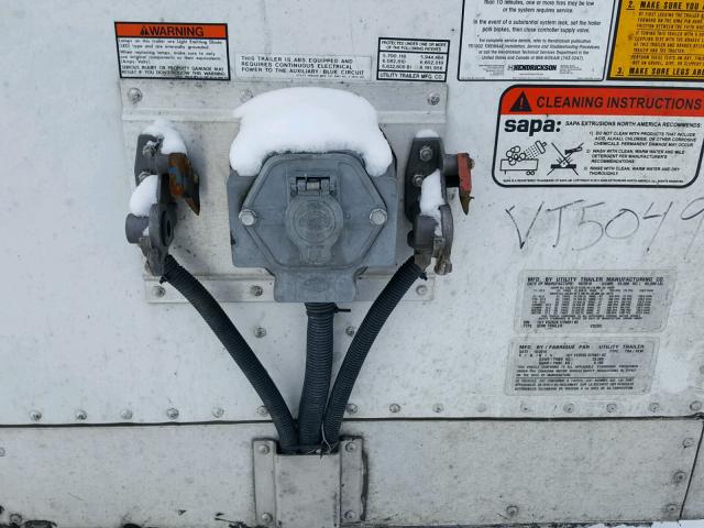 1UYVS253XH7083102 - 2017 UTILITY UTILITY WHITE photo 8