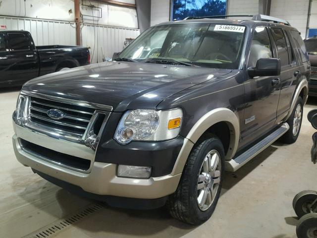 1FMEU74E37UA62323 - 2007 FORD EXPLORER E CHARCOAL photo 2