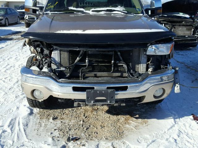 1GTHK23295F868749 - 2005 GMC SIERRA K25 GOLD photo 9