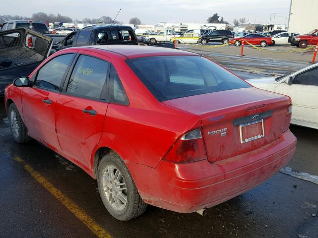 1FAFP34N57W299785 - 2007 FORD FOCUS ZX4 RED photo 3