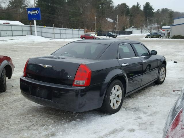 2C3LA43R66H337115 - 2006 CHRYSLER 300 BLACK photo 4