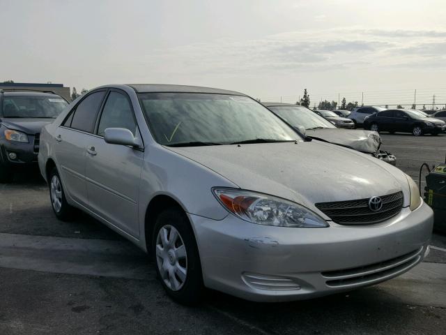 4T1BE32K84U329789 - 2004 TOYOTA CAMRY LE SILVER photo 1