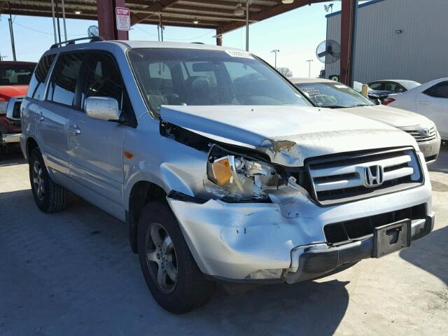 5FNYF28596B005351 - 2006 HONDA PILOT EX SILVER photo 1