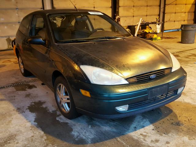 3FAFP3133YR133465 - 2000 FORD FOCUS ZX3 GREEN photo 1