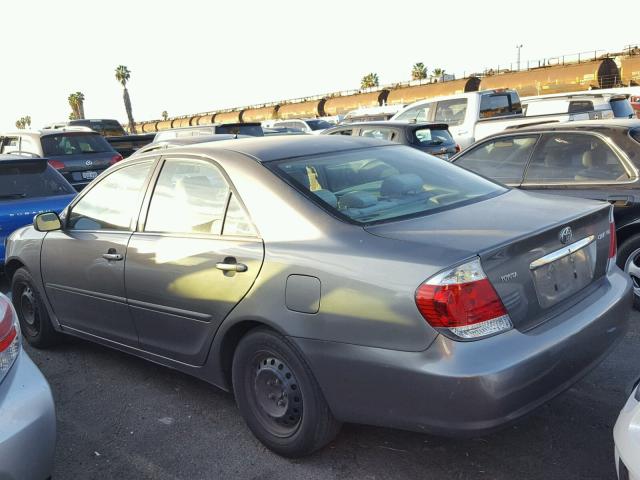 4T1BE32K56U674247 - 2006 TOYOTA CAMRY LE GRAY photo 3