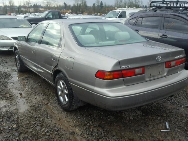 4T1BG22K5VU168906 - 1997 TOYOTA CAMRY CE/L TAN photo 3