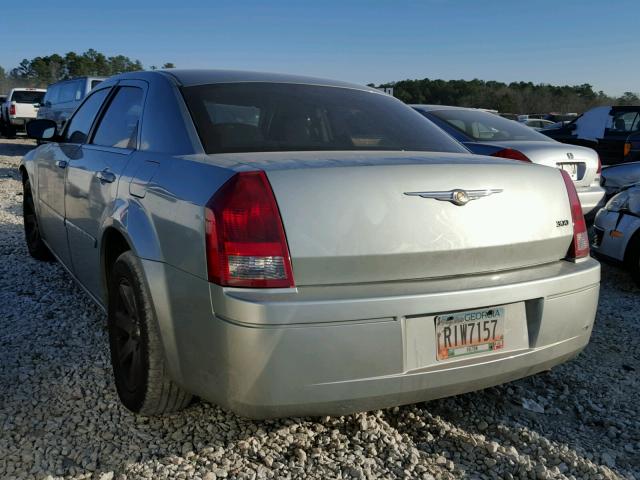 2C3LA43R66H472255 - 2006 CHRYSLER 300 SILVER photo 3