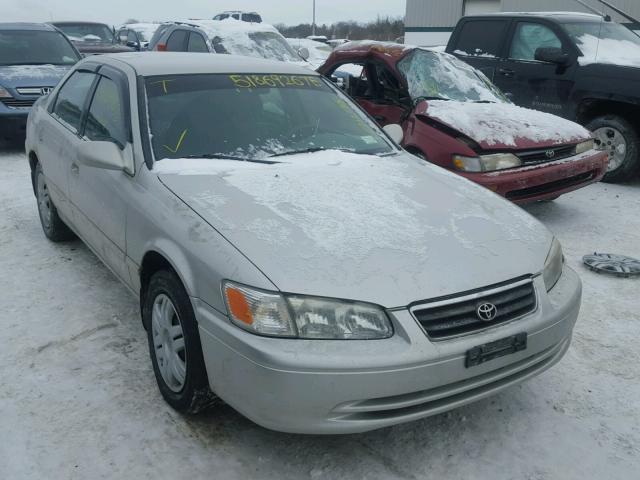 4T1BG22K31U094055 - 2001 TOYOTA CAMRY CE SILVER photo 1