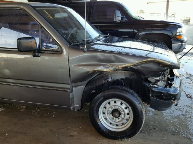 4S1CL11L1N4208917 - 1992 ISUZU CONVENTION GRAY photo 9