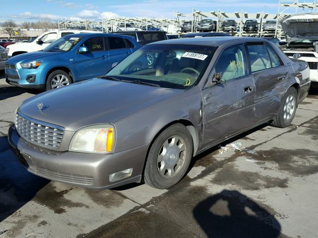 1G6KD54Y62U184546 - 2002 CADILLAC DEVILLE GOLD photo 2