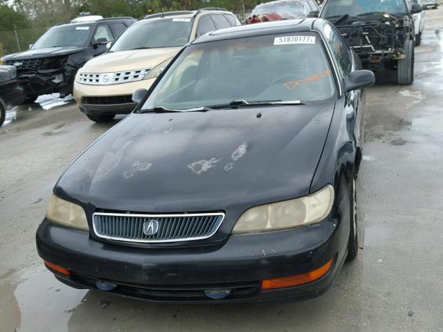 19UYA3250WL010529 - 1998 ACURA 2.3CL BLACK photo 9