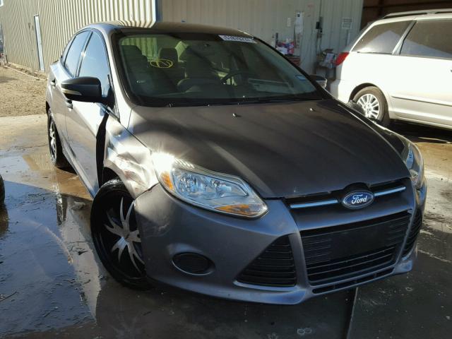 1FADP3F23DL209752 - 2013 FORD FOCUS SE GRAY photo 1