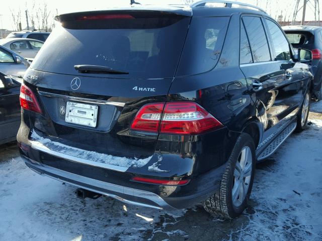 4JGDA5HB0FA520666 - 2015 MERCEDES-BENZ ML 350 4MA BLACK photo 4