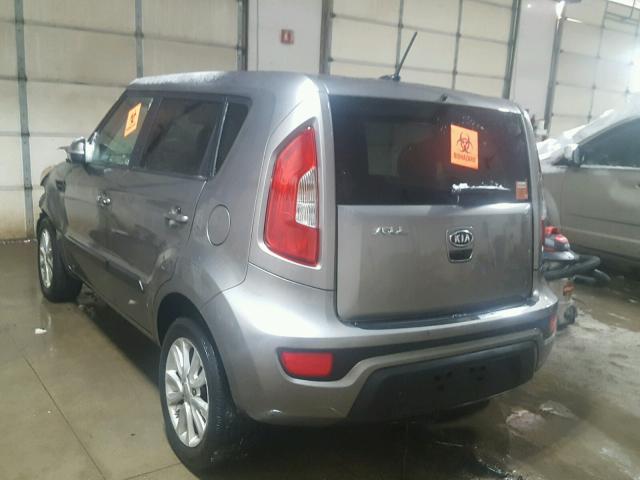 KNDJT2A63C7389240 - 2012 KIA SOUL + GRAY photo 3