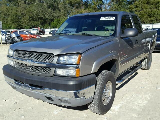 1GCHK29143E343437 - 2003 CHEVROLET SILVERADO GOLD photo 2