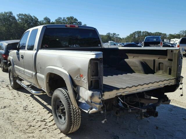 1GCHK29143E343437 - 2003 CHEVROLET SILVERADO GOLD photo 3