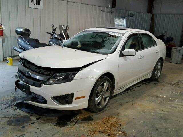 3FAHP0DC0CR411170 - 2012 FORD FUSION SPO WHITE photo 2