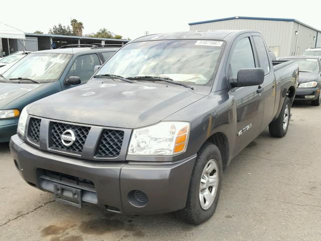 1N6AA06AX6N543494 - 2006 NISSAN TITAN XE CHARCOAL photo 2