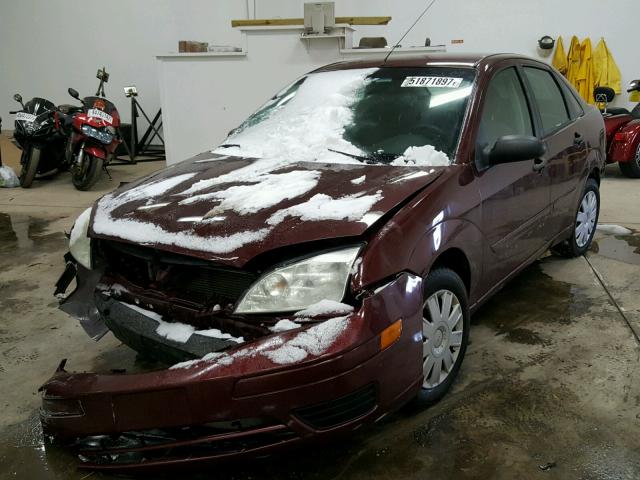 1FAFP34N77W258302 - 2007 FORD FOCUS ZX4 BURGUNDY photo 2