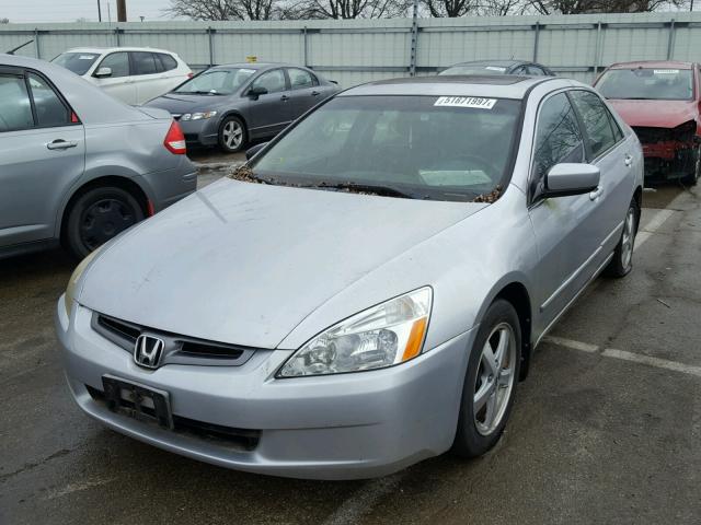 1HGCM56854A142809 - 2004 HONDA ACCORD EX SILVER photo 2