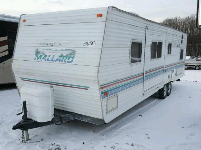 1EF1E302012898580 - 2001 MALL TRAILER WHITE photo 2