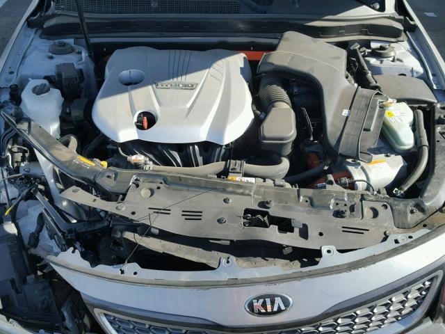 KNAGN4ADXG5094326 - 2016 KIA OPTIMA HYB SILVER photo 7