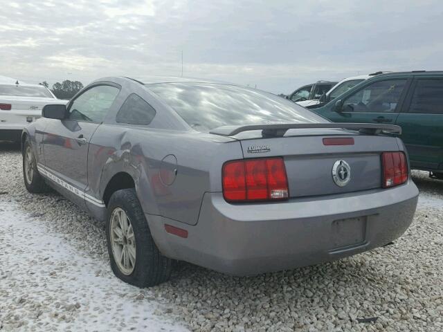 1ZVFT80N865124523 - 2006 FORD MUSTANG GRAY photo 3